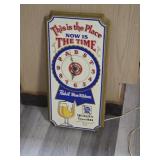 Pabst Blue Ribbon Clock runs doesn't keep good