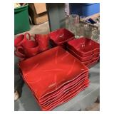 Home Trends 'Rave Red' stoneware mugs, square