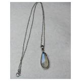Silver chain mother of pearl charm Marked 925.