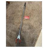 New 3 ft pickup & reaching tool