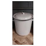 White enameled 9x9in pot with lid