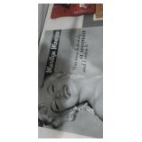 Metal Marilyn monroe sign 17x13in
