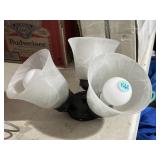 Triple lamp ceiling light ready to mount