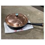 Enamel sauce pan with copper insert and copper