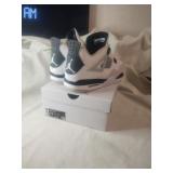 Air Jordan 4 Retro Size 12Black And White