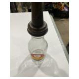 Modern Golden Shell motor oil, 1 quart glass oil