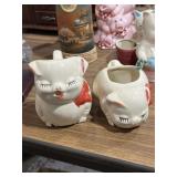 Shawnee Pottery 'Smiley Pig' creamer and sugar