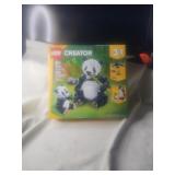 Lego Creator Panda Family 31165 3 In 1 New In
