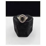 10k Gold Ring  size 9  2 grams