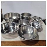 Stainless steel bowls various sizes