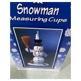 Snowman measuring cups