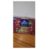 Glade Candle