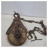 Cast iron and wood pulley 11in