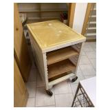 Rubbermaid rolling cart 21ï¿½ x 29ï¿½ x 36ï¿½