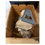 Pampered Chef Manual Food Chopper & Slicer