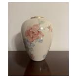 Lenox Chatsworth porcelain vase