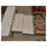 4 porcelain dolls and bears