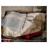 Linens vintage material