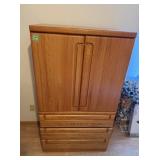 Wambold Fine Furnitur Oak Armoire