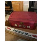 Wooden keepsake chest