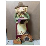 Fall Harvest Wood Decor Figure ï¿½ Scarecrow &