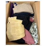 Box Lot of Vintage Womenï¿½s Clothing & Textiles