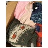 Box Lot of Vintage Womenï¿½s Clothing & Textiles