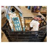 Assorted Garden & Home Dï¿½cor Lot