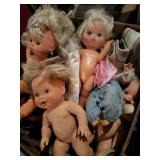 Group of dolls and doll parts