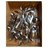 Assorted flatware lot