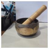Tahitian singing bowl 4in diameter 2in tall