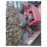 Wheel Horse B-100 Riding Mower with Blade no deck