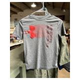 Under Armour T-shirt size youth medium