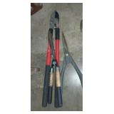 Landscaping shears and pruning cutters