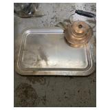 22ï¿½ x 14ï¿½ aluminum serving tray and copper kettle