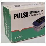 PULSE OXIMETER New In Box LED Batteries Included