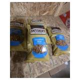 4 Snyders of Hanover Unsalted Mini Pretzels 12 oz