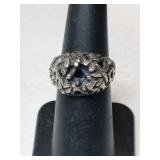 Silver art Deco flowered ring missing Stone