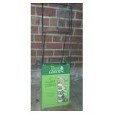 Best gardens wire store display stake holder