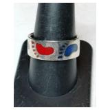 Silver footprint band  ring. Marked 925 Size 9.