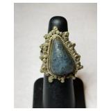 Silver turquoise Ring    Size 4  .425oz