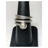 Silver bypass ring size 6.      .195oz