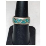 Silver zuni turquoise chip band ring     size 7