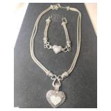 Silvertone Lia  Sophia ' love dust ' heart