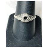 18K white gold ring missing Stone marked 18K size