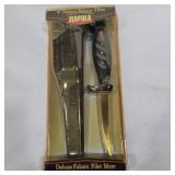 New Rapala deluxe falcon 10cm knife with cover