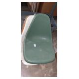 7 Plastic seat tops