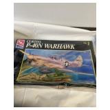 Cutiss P-40N warhawk model kit Sealed inbox