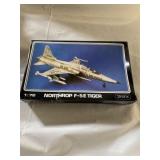 Starfix 1/72 scale model kit of a Northrop F-5E