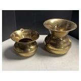 Pair of brass cuspidors / spittoons